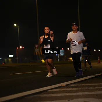 Runner Photo 7560436