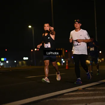 Runner Photo 7560438