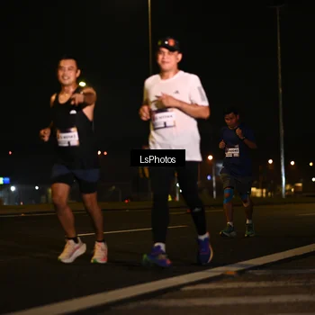 Runner Photo 7560441