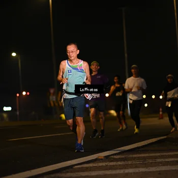 Runner Photo 7560448
