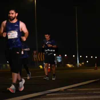 Runner Photo 7560473