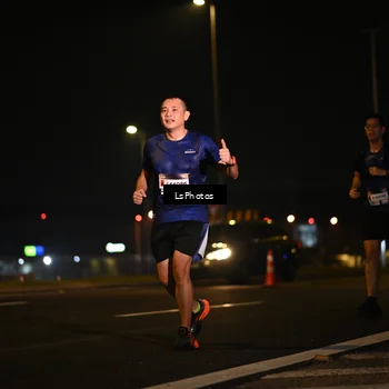 Runner Photo 7560483