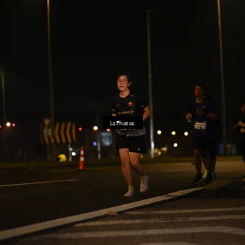 Runner Photo 7560492