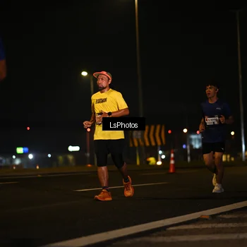 Runner Photo 7560514