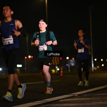 Runner Photo 7560515
