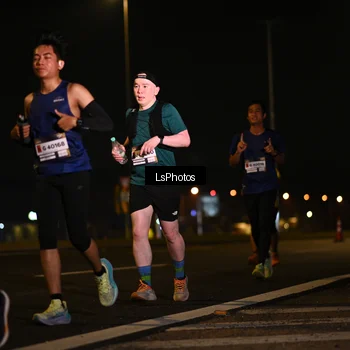 Runner Photo 7560517