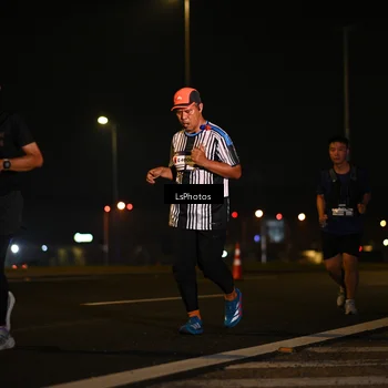 Runner Photo 7560533