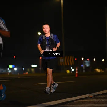 Runner Photo 7560538