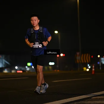 Runner Photo 7560542