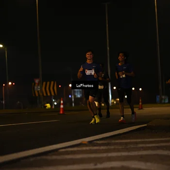 Runner Photo 7560546