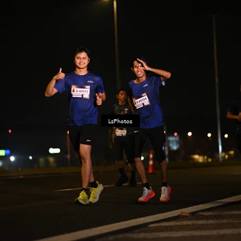 Runner Photo 7560549