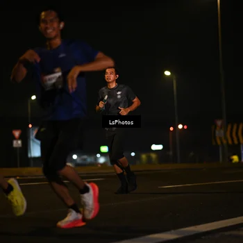 Runner Photo 7560552