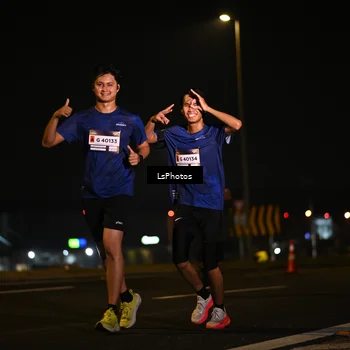 Runner Photo 7560560