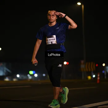 Runner Photo 7560562
