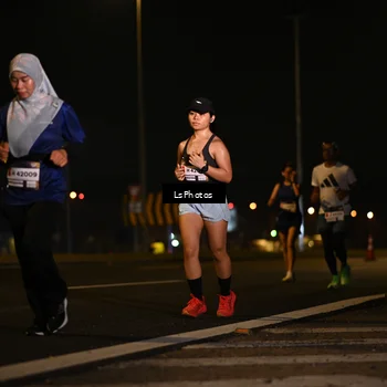 Runner Photo 7560572