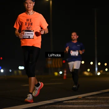 Runner Photo 7560599