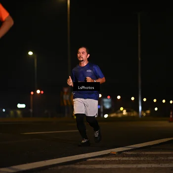 Runner Photo 7560600