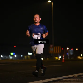 Runner Photo 7560605