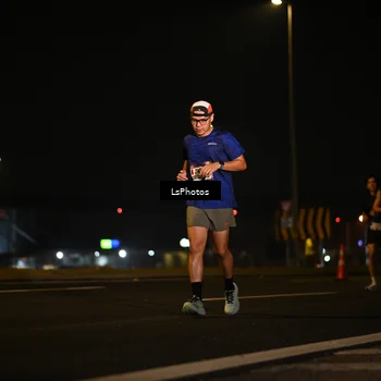 Runner Photo 7560649