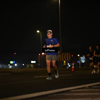 Runner Photo 7560657