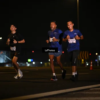 Runner Photo 7560660
