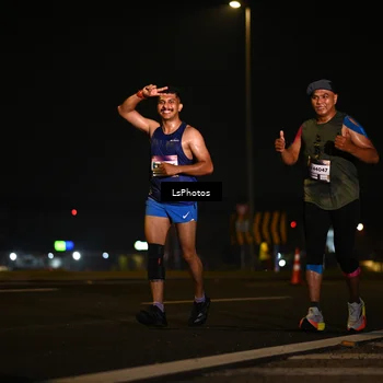 Runner Photo 7560665