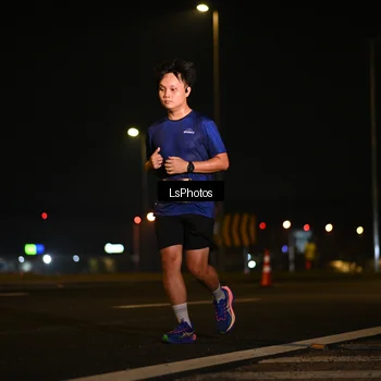 Runner Photo 7560684