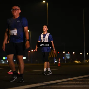 Runner Photo 7560689