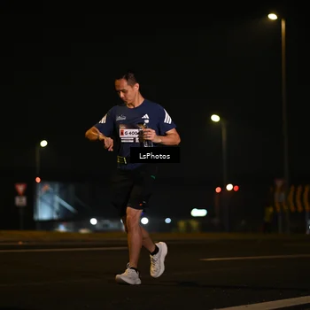 Runner Photo 7560697