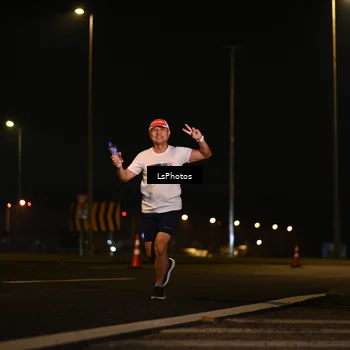 Runner Photo 7560702