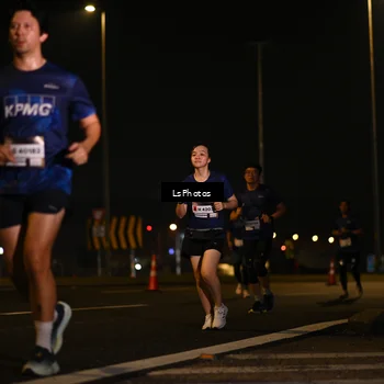 Runner Photo 7560759