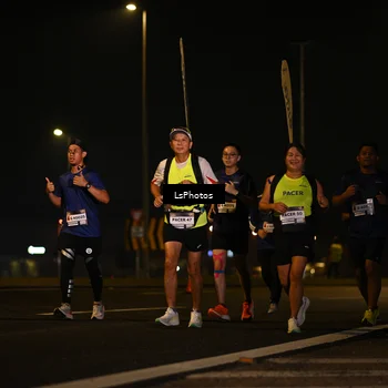 Runner Photo 7560772