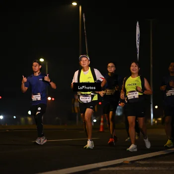 Runner Photo 7560776