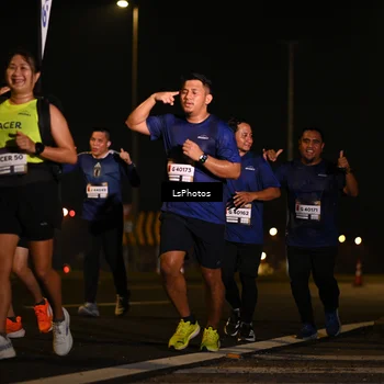 Runner Photo 7560782