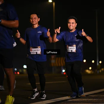 Runner Photo 7560786