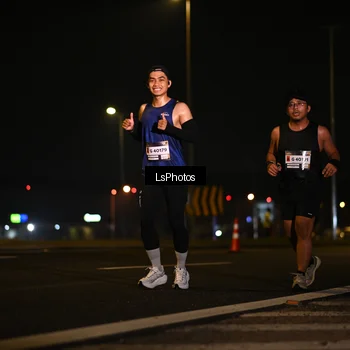 Runner Photo 7560818
