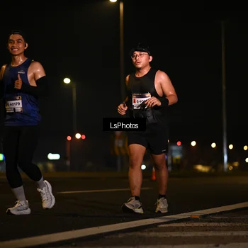 Runner Photo 7560821