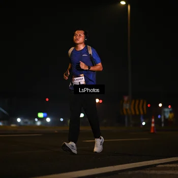 Runner Photo 7560828