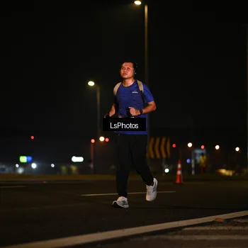 Runner Photo 7560836