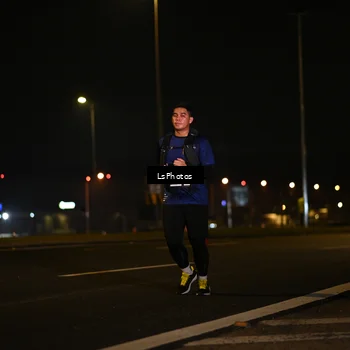 Runner Photo 7560847