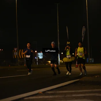 Runner Photo 7560857