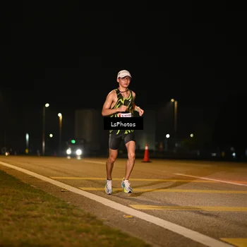 Runner Photo 7560902