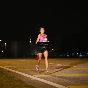 Runner Photo 7560905