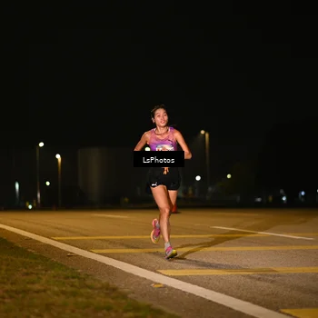 Runner Photo 7560912