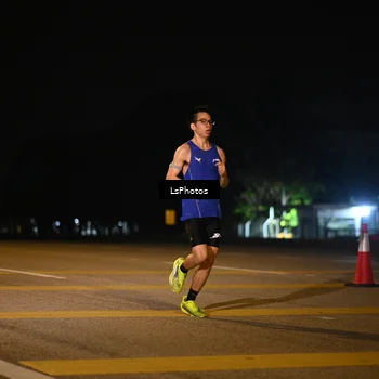 Runner Photo 7560915