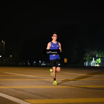 Runner Photo 7560916