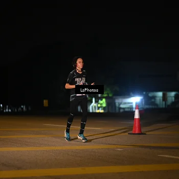 Runner Photo 7560949