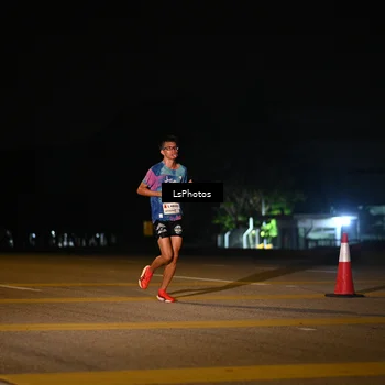 Runner Photo 7560951