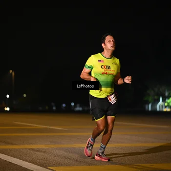 Runner Photo 7560964