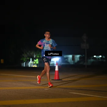 Runner Photo 7560965